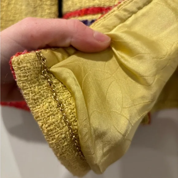 ****SOLD*** Chanel Spring 2006 Runway Yellow Tweed Jacket - Picture 12 of 12